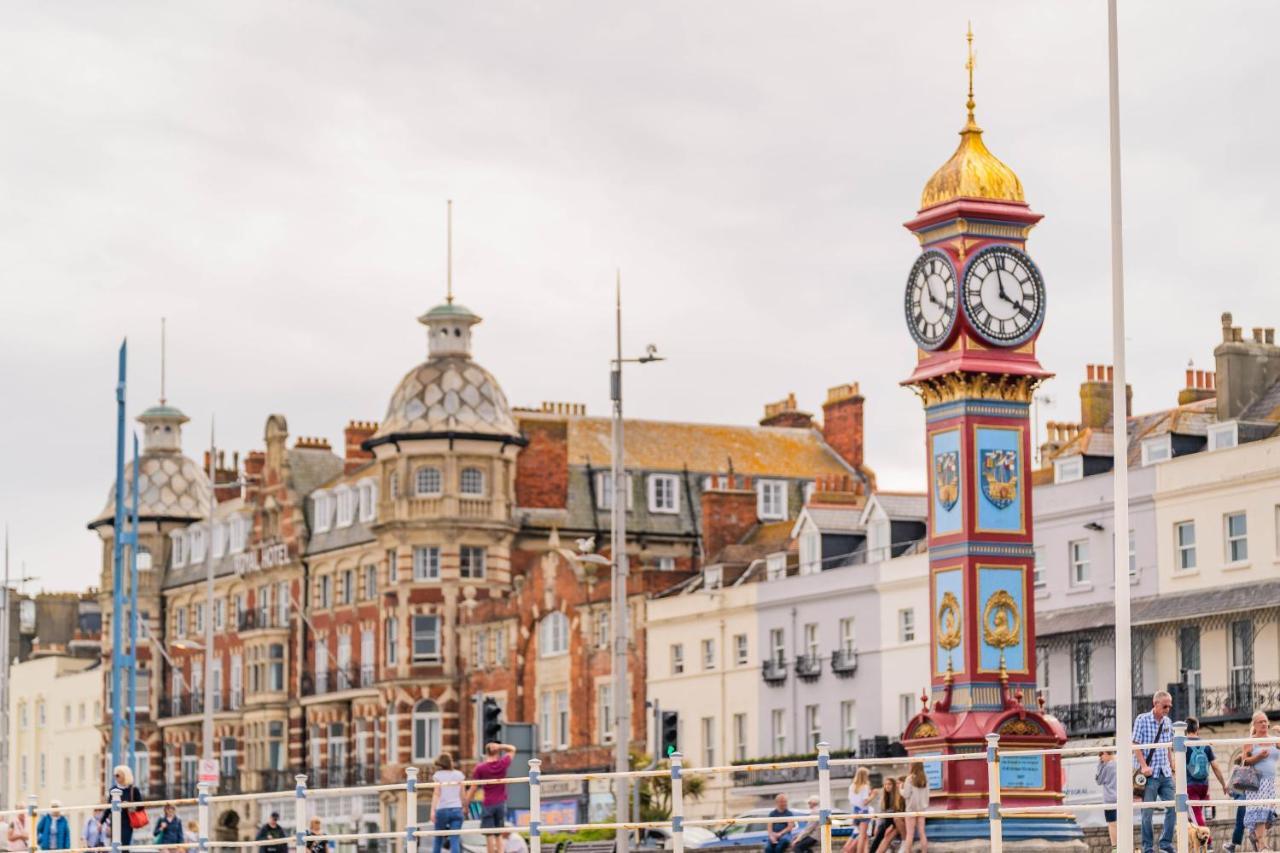Gresham Weymouth